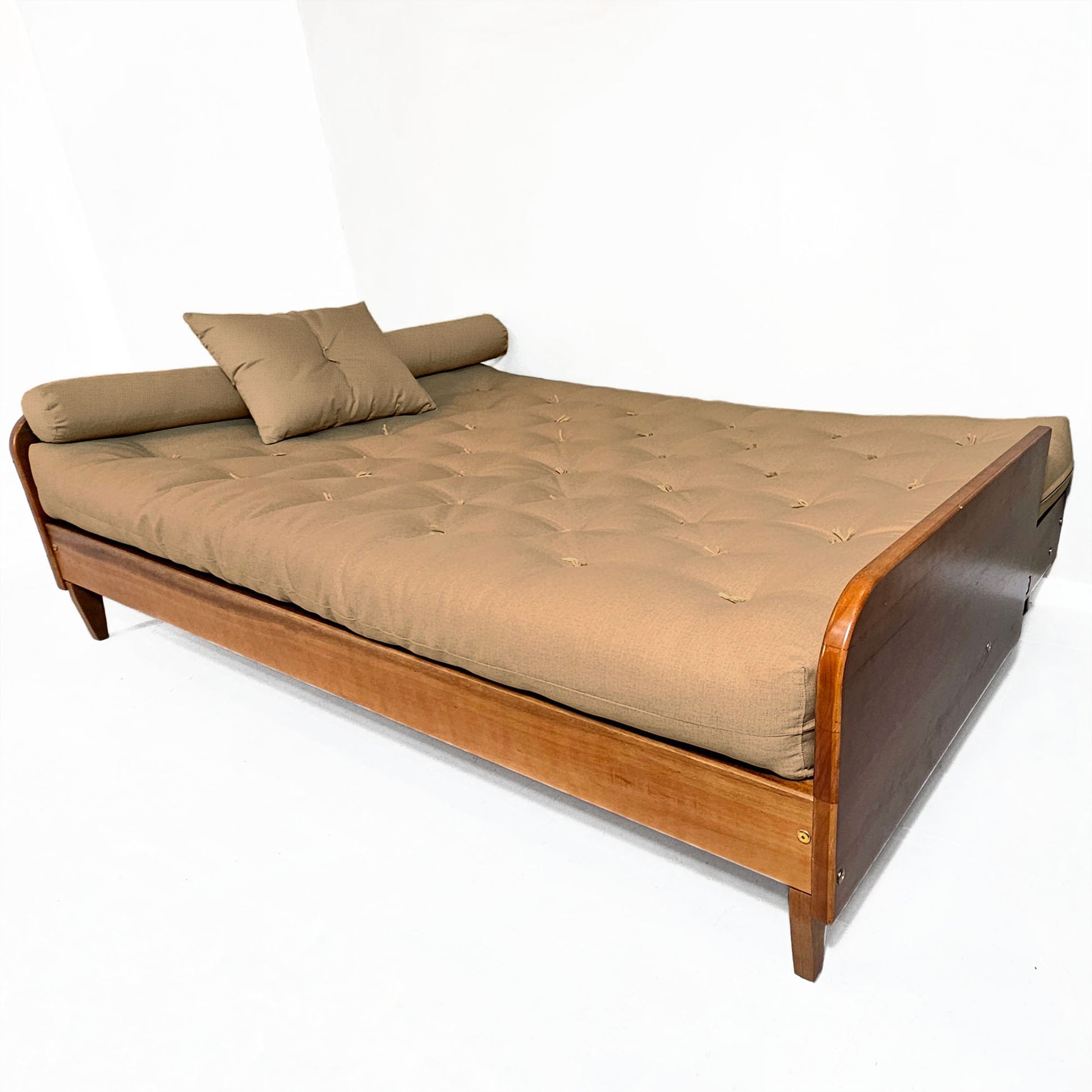 Sofá Cama Paris II Acquablock em Madeira Maciça Natural - Fendi