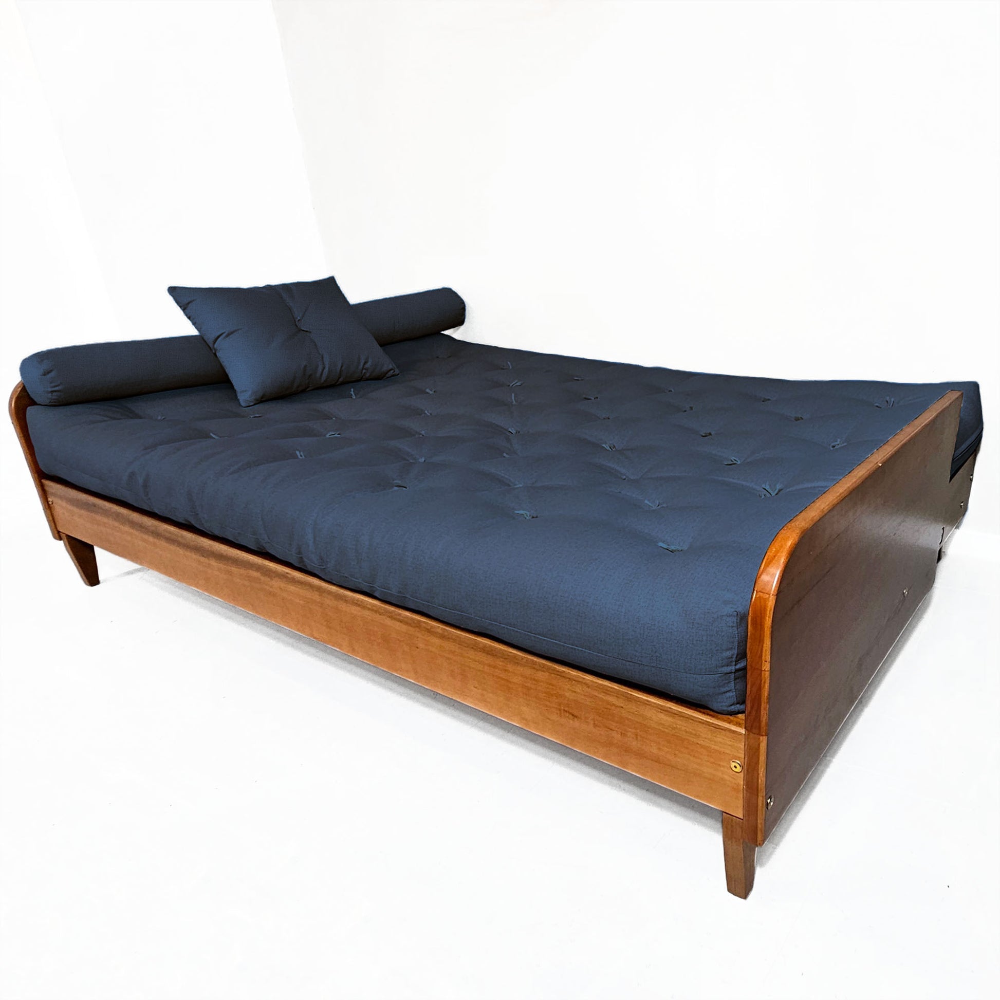 Sofá Cama Paris II Acquablock em Madeira Maciça Natural - Azul Royal