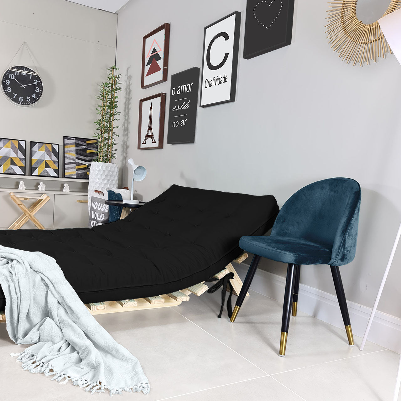 Sofa Cama Casal Futon Oriental Madeira Maciça Acquablock Preto