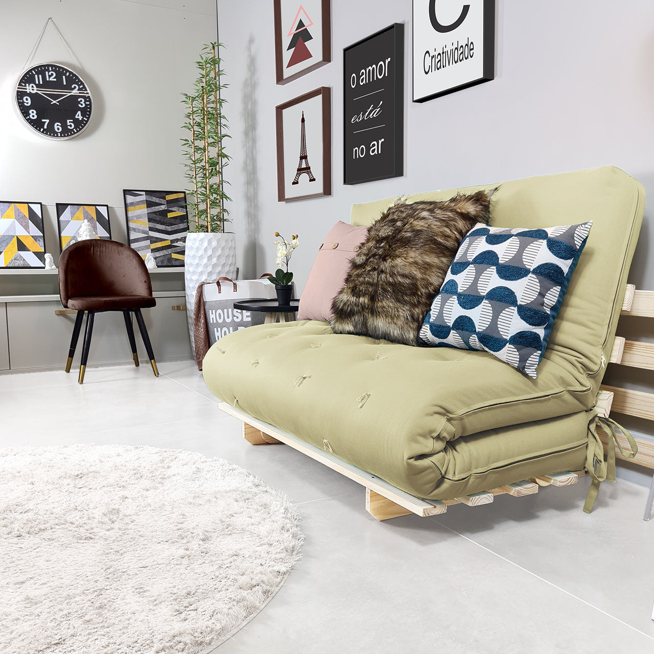 Sofa Cama Casal Futon Oriental D33 Com Madeira Maciça - Bege Claro