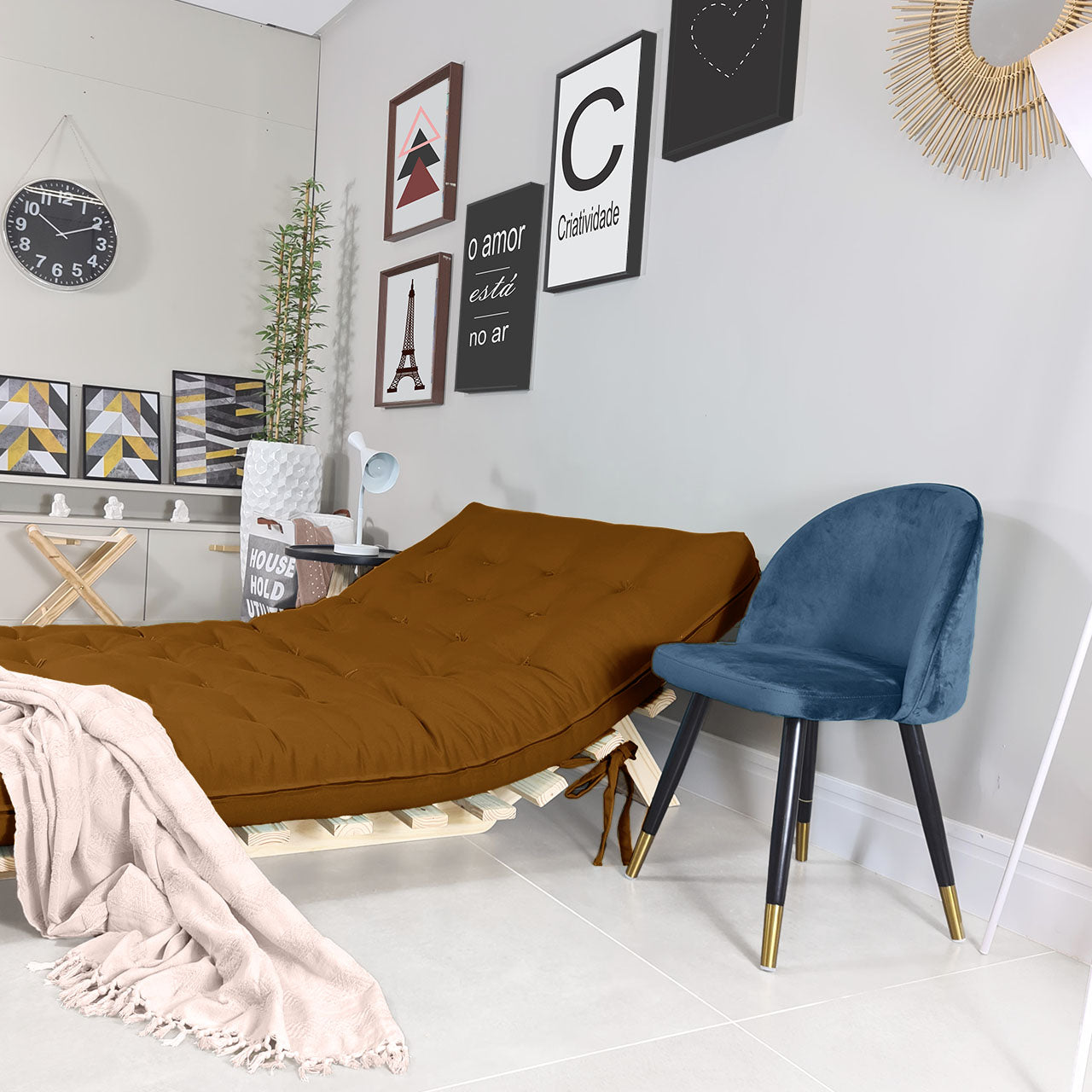Sofá Cama Casal Futon Tokio D33 Madeira Pinus Natural - Caramelo