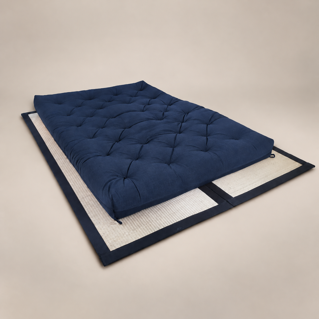 Futon Paris D33 tecido Acquablock Azul Royal