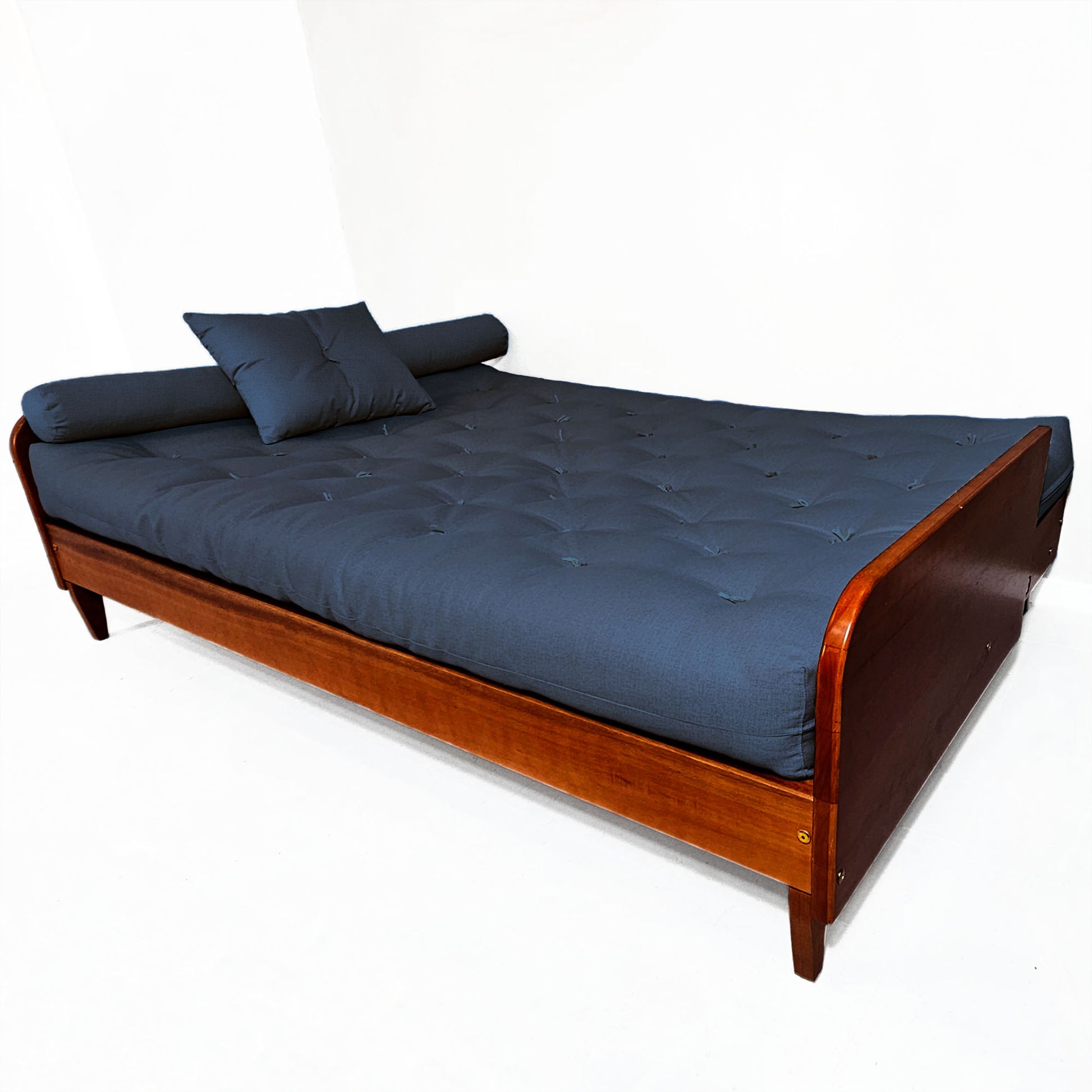 Sofá Cama Casal Futon Paris II Acquablock Madeira Maciça Imbuia D33 - Azul Royal