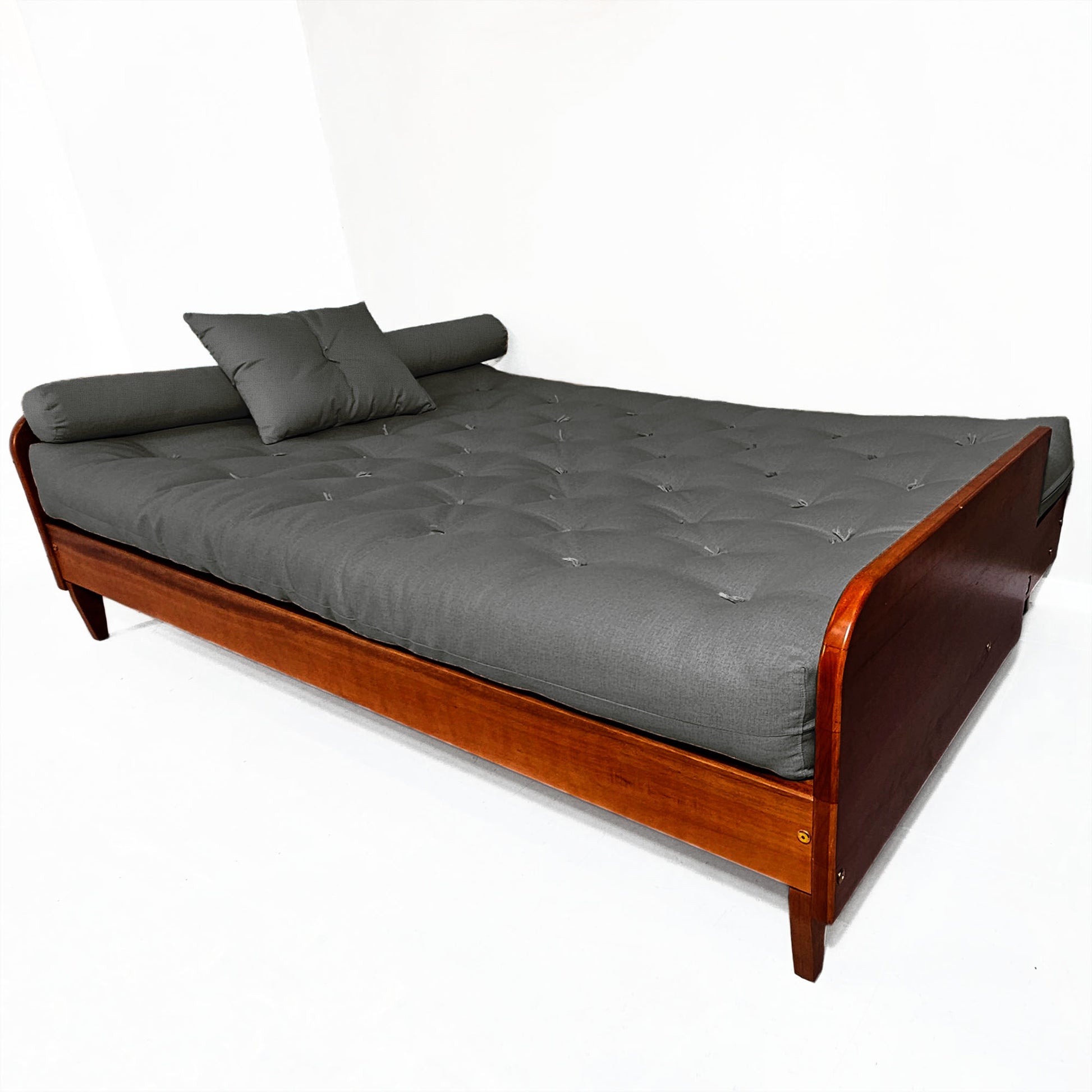 Sofá Cama Casal Futon Paris II Acquablock Madeira Maciça Imbuia D33 - Chumbo