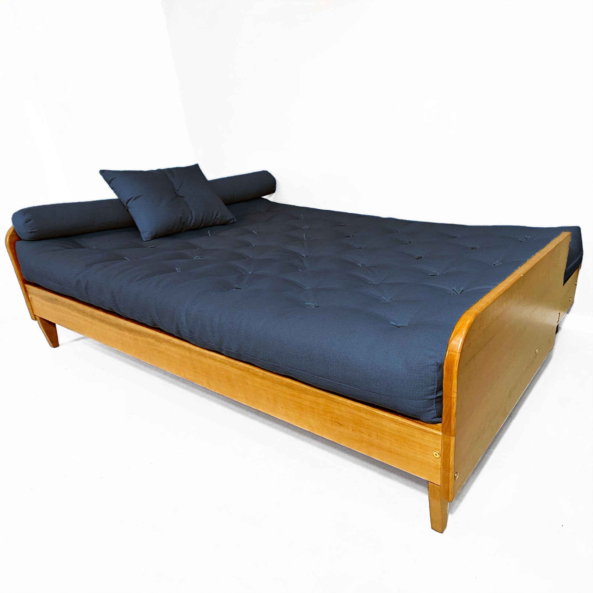 Sofá Cama Casal Futon Paris II Acquablock Madeira Maciça Mel D33 - Azul Royal
