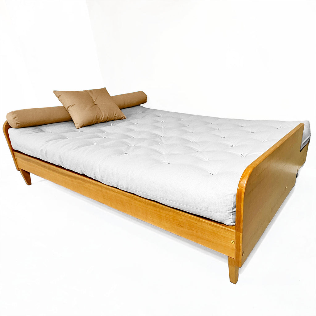 Sofá Cama Casal Futon Paris II Acquablock Madeira Maciça Mel D33 - Branco Off