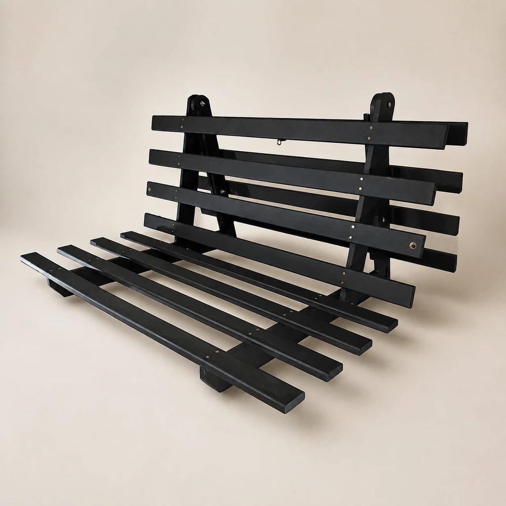 Base Futon Casal Oriental Madeira Pinus Cor Preta