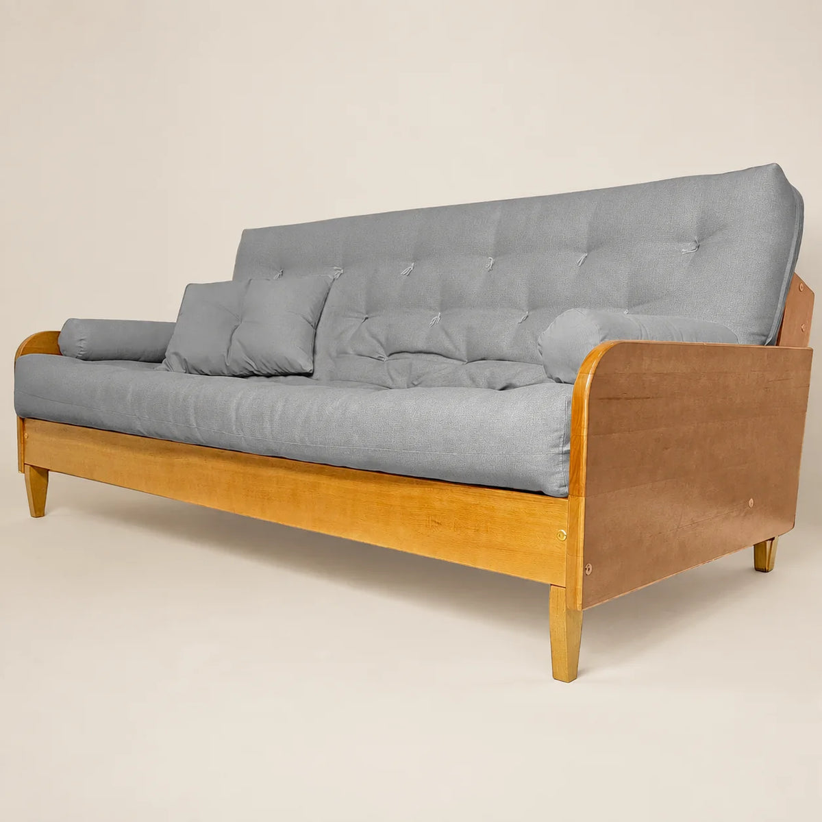 Sofá De Madeira Nobre Cor Mel Futon Paris - Tecido Acquablock Cor Cinza Linho