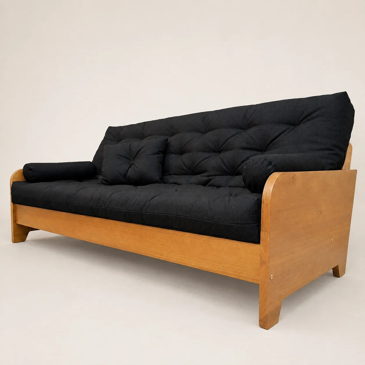 Sofá Cama Casal Futon Paris New II D33 Acquablock em Madeira Maciça Mel  - Cor Preto