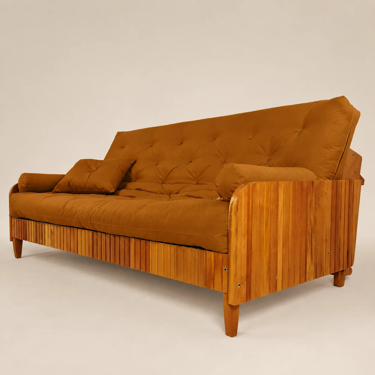 Sof� Cama Casal Futon Paris II Ripado Sarja em Madeira Maci�a Mel - Cor Caramelo