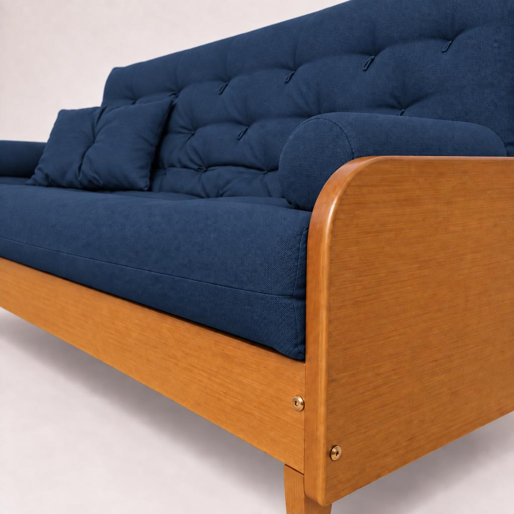 Sofá Cama Casal Futon Paris II Acquablock em Madeira Maciça Mel - Cor Azul Royal — detalhe