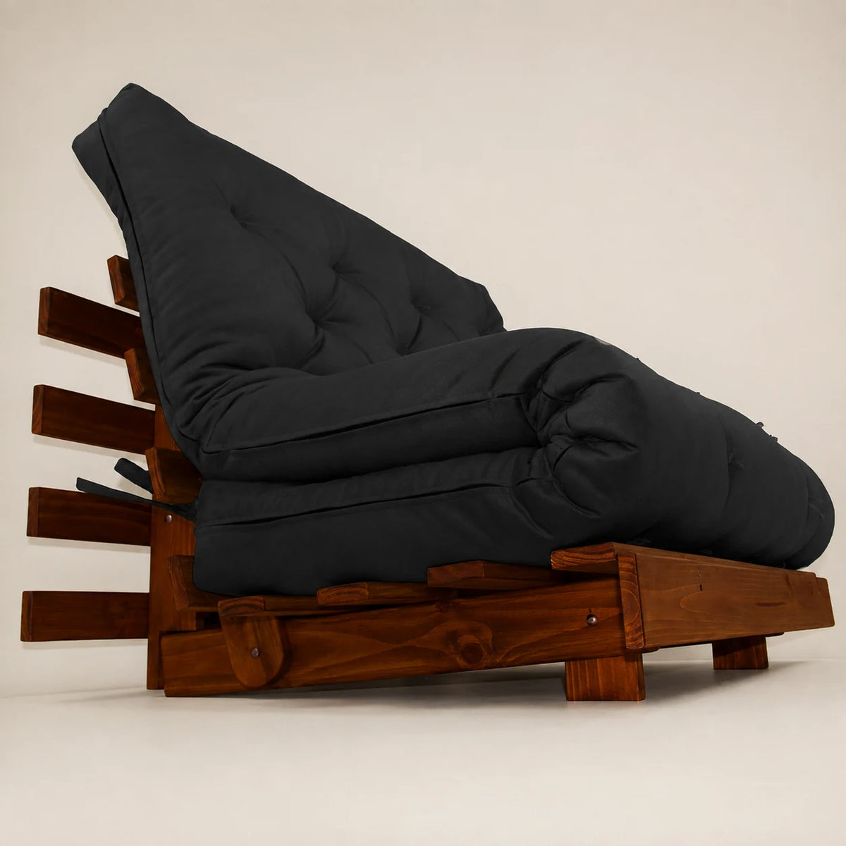 Sofá Cama Casal Futon Tokio Madeira Cor Imbuia Acquablock Preto