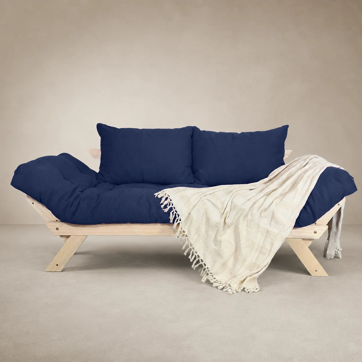 Sof� Cama Reclin�vel Futon Jap�o - Madeira Sem Pintura Tecido Acquablock Cor Azul Royal